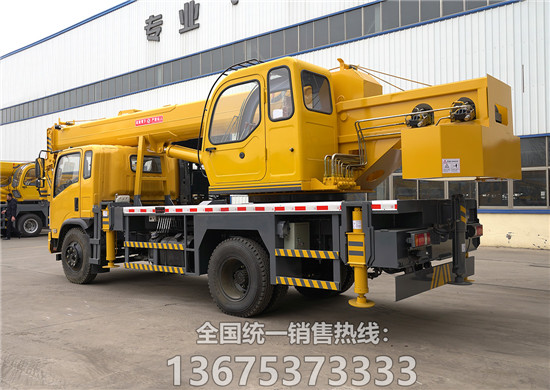東風(fēng)12噸汽車吊價(jià)格